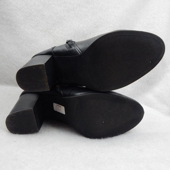 APT.9 Women's Black Buckled Block Heel Booties Size 9.5 M - Picture 8 of 16